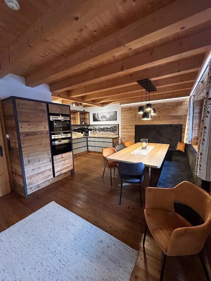 Feriendorf Joggler - Chalets Nahe Der Gondel Целль-ам-Ціллер Екстер'єр фото