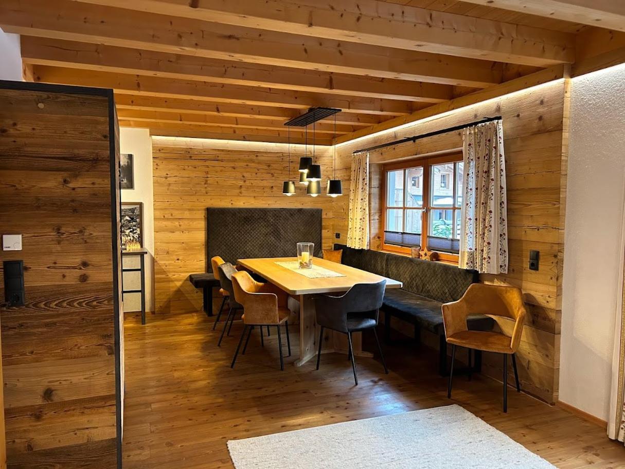 Feriendorf Joggler - Chalets Nahe Der Gondel Целль-ам-Ціллер Екстер'єр фото