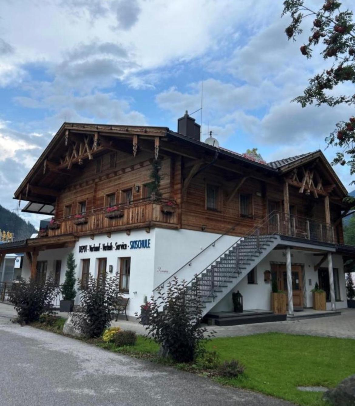 Feriendorf Joggler - Chalets Nahe Der Gondel Целль-ам-Ціллер Екстер'єр фото