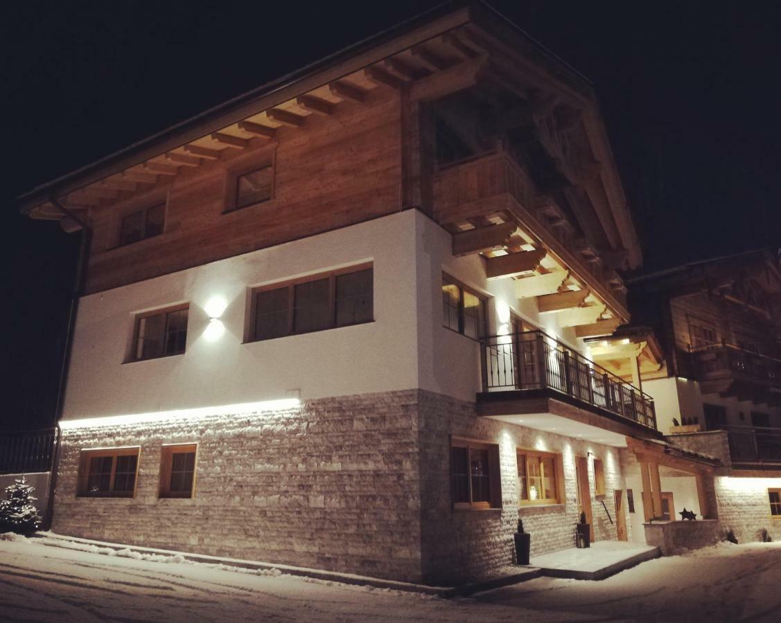 Feriendorf Joggler - Chalets Nahe Der Gondel Целль-ам-Ціллер Екстер'єр фото
