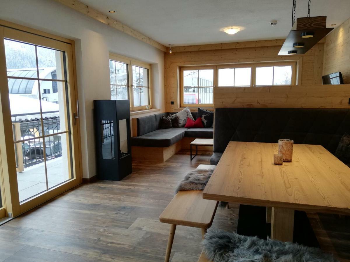 Feriendorf Joggler - Chalets Nahe Der Gondel Целль-ам-Ціллер Екстер'єр фото
